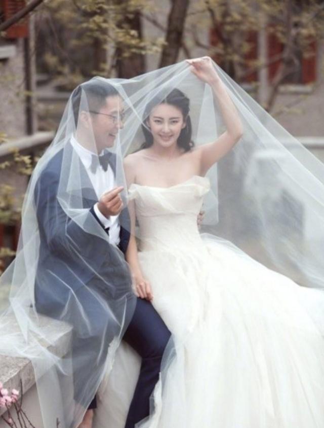 張雨綺的經紀人公關能力太強，袁巴元服軟和解，稱只是一時沖動