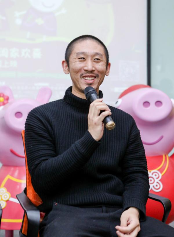 《啥是佩奇》刷屏，是溫情幽默的營銷還是對城鄉鴻溝的消費