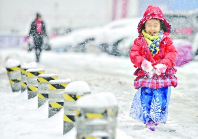大雪突降，長江日報記者探訪各行各業(yè)從容應(yīng)對，武漢迎來瑞雪豐年