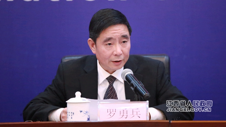 《關(guān)于保護(hù)企業(yè)家合法權(quán)益 激發(fā)優(yōu)秀企業(yè)家精神的實(shí)施意見》政策解讀新聞發(fā)
