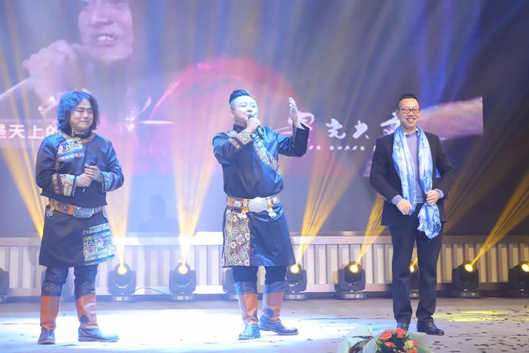 劍指80億！宏宇陶瓷2019榮耀再升級，不服來戰(zhàn)！