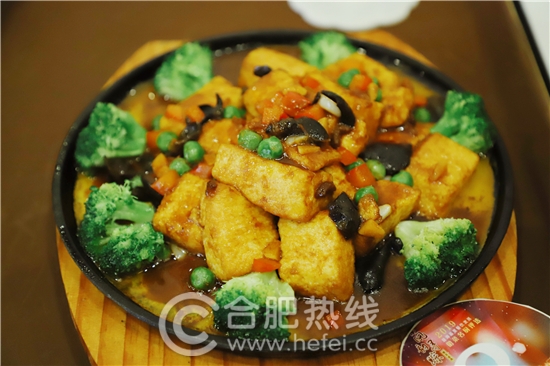 金龍魚匠傳徽香菜籽油“皖韻尋蹤”2019年度徽菜名廚評(píng)選圓滿舉辦